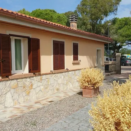 Aparthotel La Residenza Del Golfo