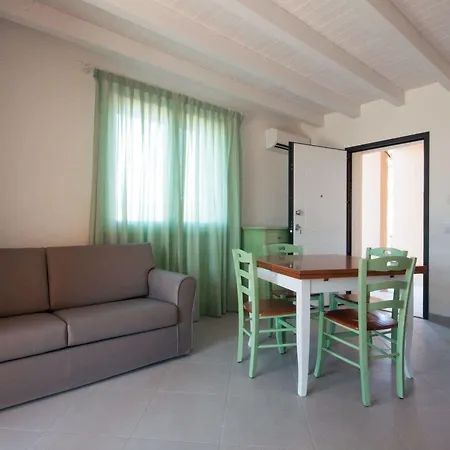 Aparthotel La Residenza Del Golfo 2*