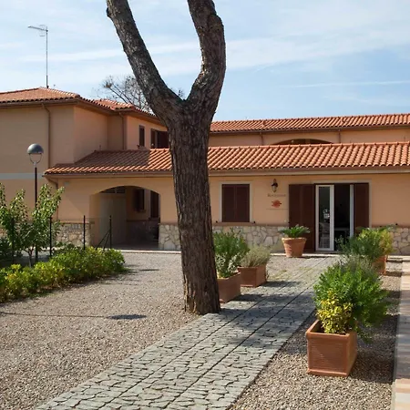 La Residenza Del Golfo Aparthotel 2*