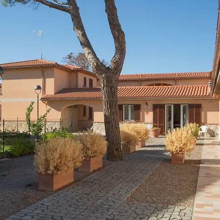 Aparthotel La Residenza Del Golfo 2*